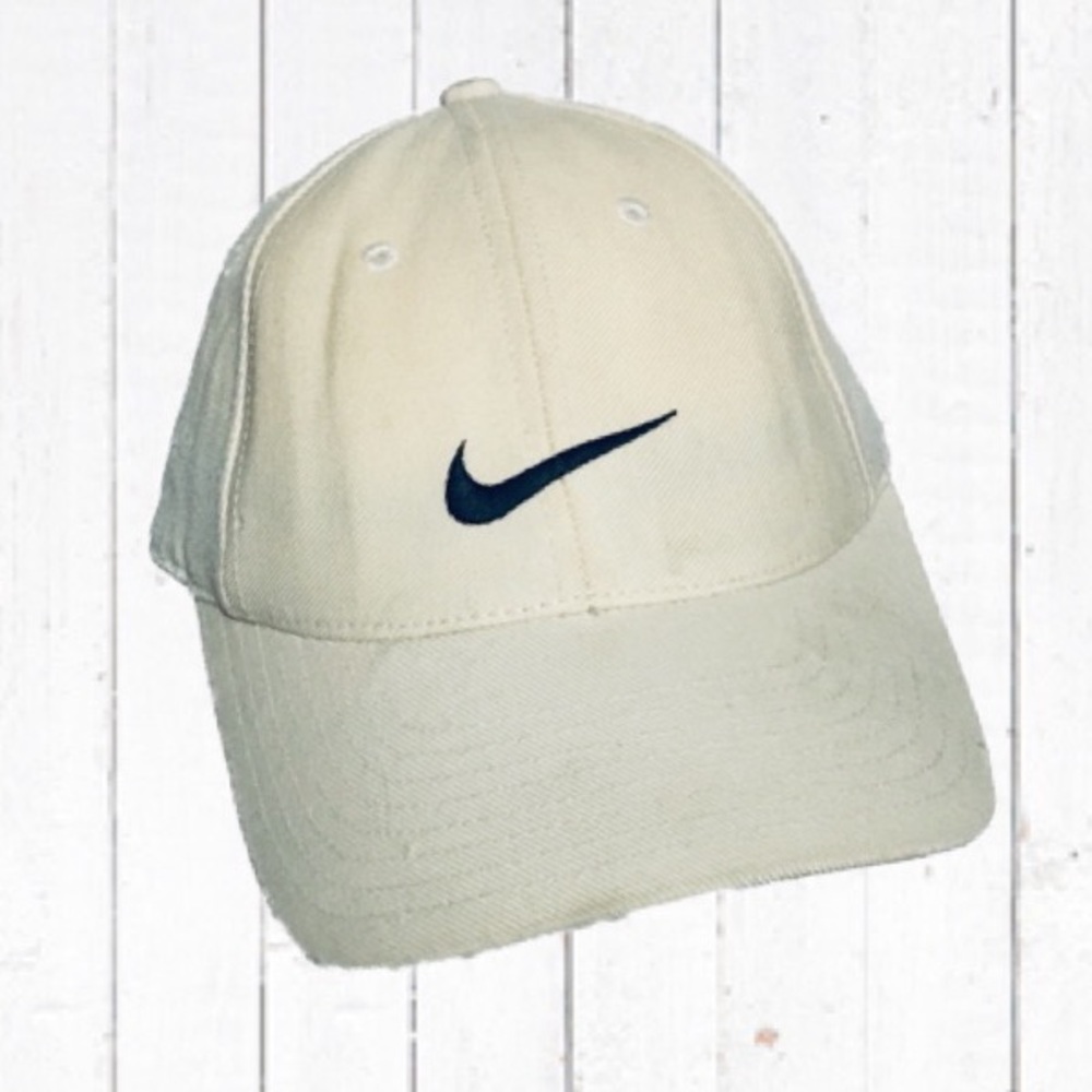 Vintage Men’s Nike Wool Pro Classics Ball Cap Size 71/4;;